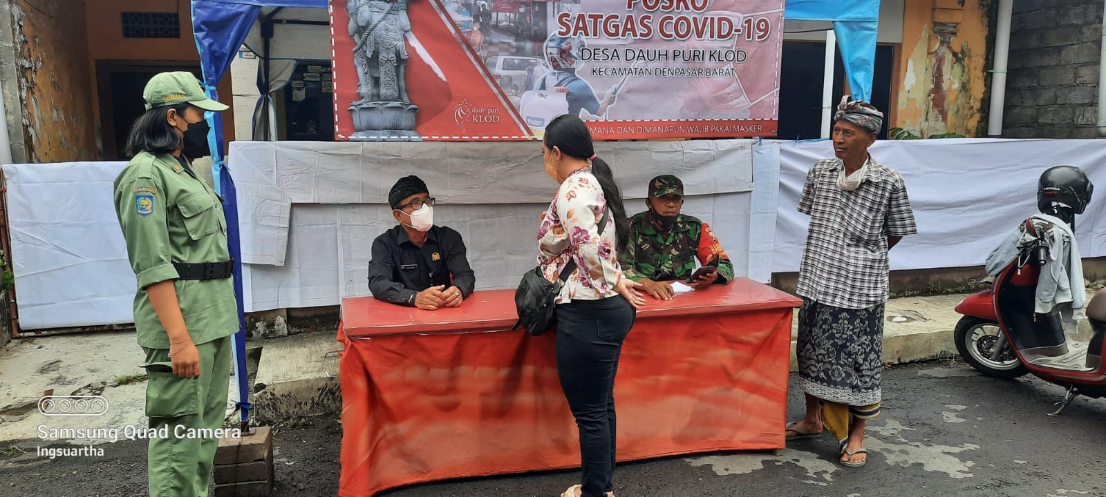 POSKO SATGAS COVID-19 DESA DAUH PURI KLOD