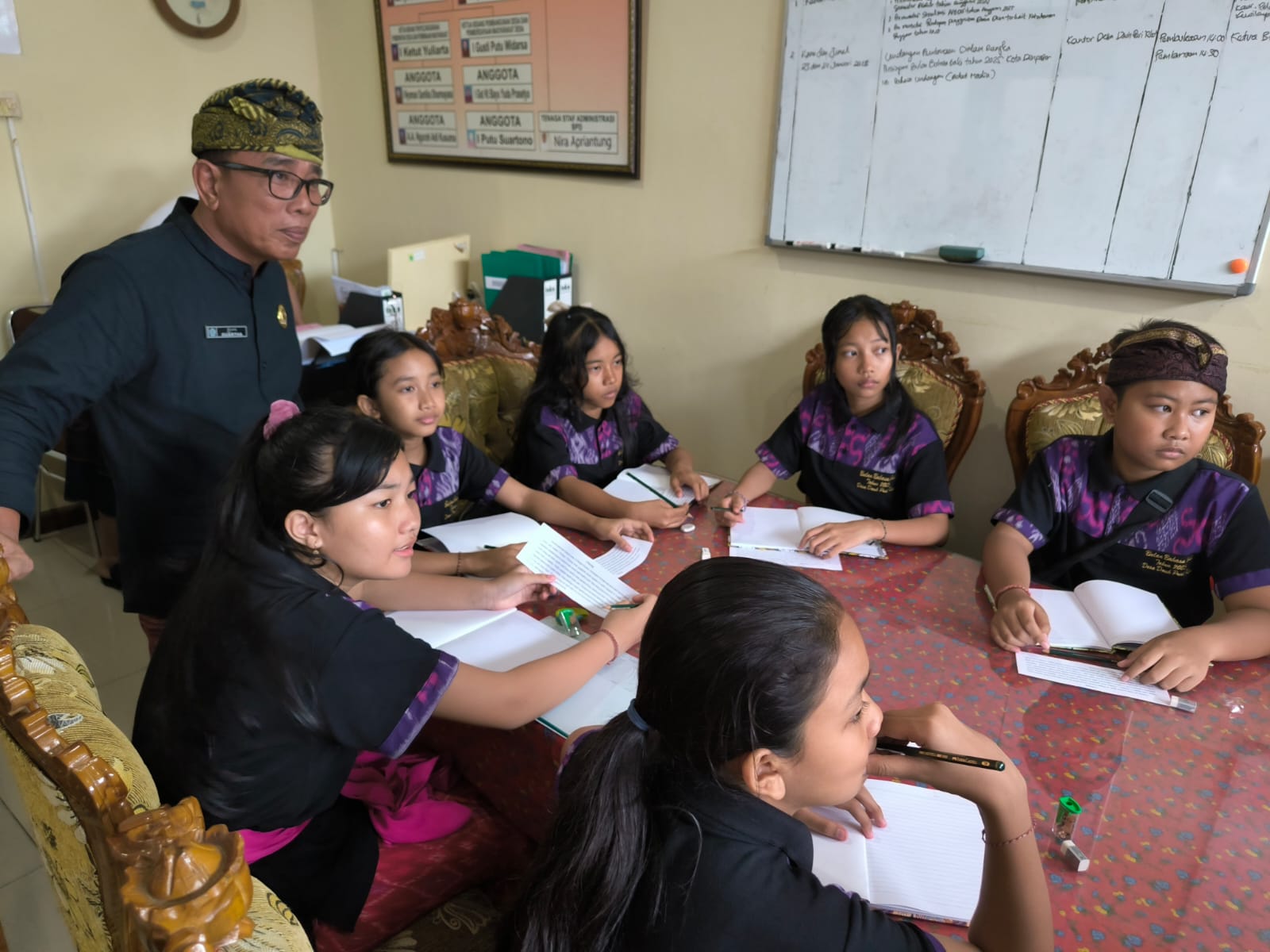 PEMBINAAN NYURAT AKSARA BALI