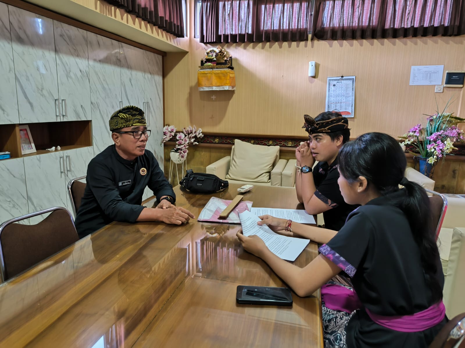 PEMBINAAN NGEWACE AKSARA BALI 