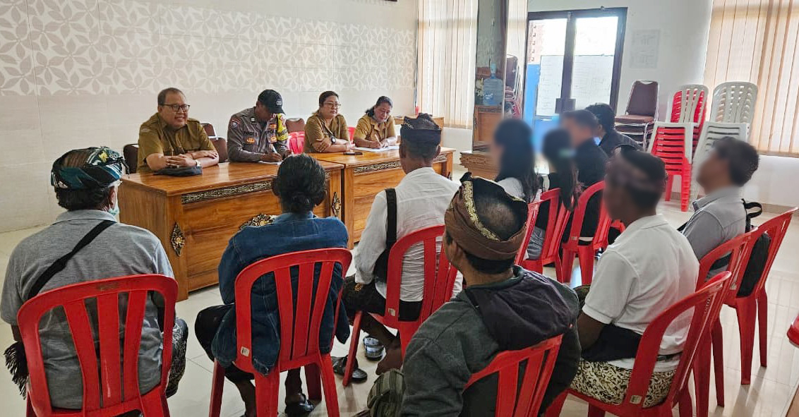 POSBANKUM DESA DAUH PURI KLOD FASILITASI MEDIASI PERMASALAHAN WARGA SECARA BERKEADILAN